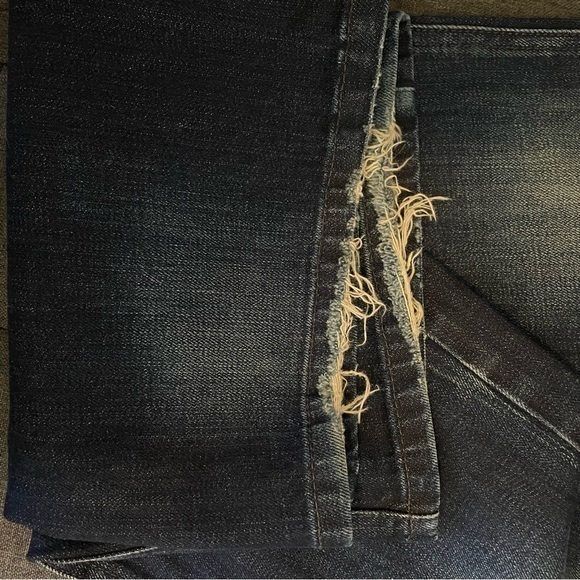 Madewell Distressed Flare Denim Jeans - Picture 13 of 16